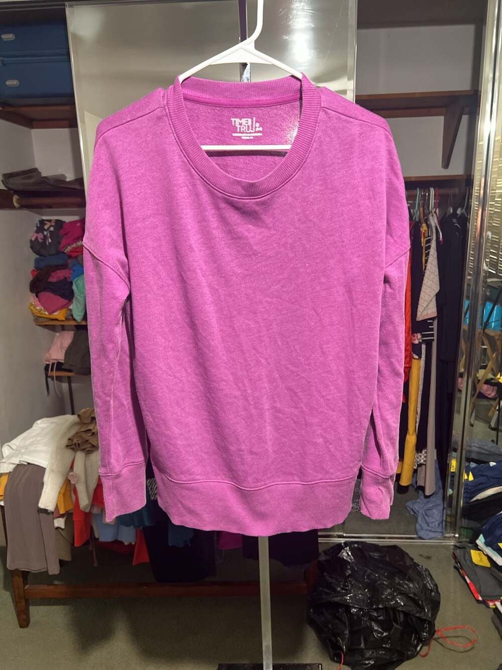 Time and Tru Women's Purple Long Sleeve Crewneck Sweatshirt Size S